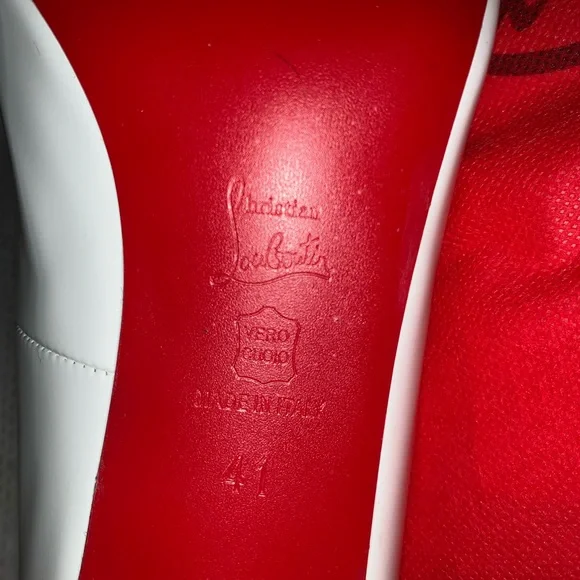 So Kate Pumps by Christian Louboutin. 41 - Picture 3 of 4